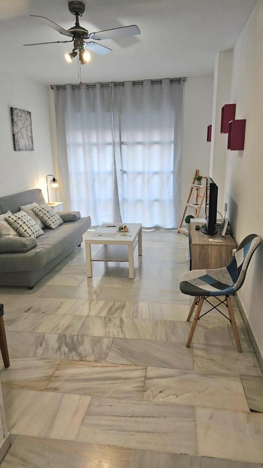Ideal Holiday Apartment One Bedroom City Center Malaga Exterior photo