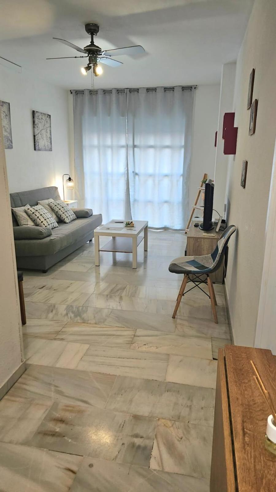 Ideal Holiday Apartment One Bedroom City Center Malaga Exterior photo